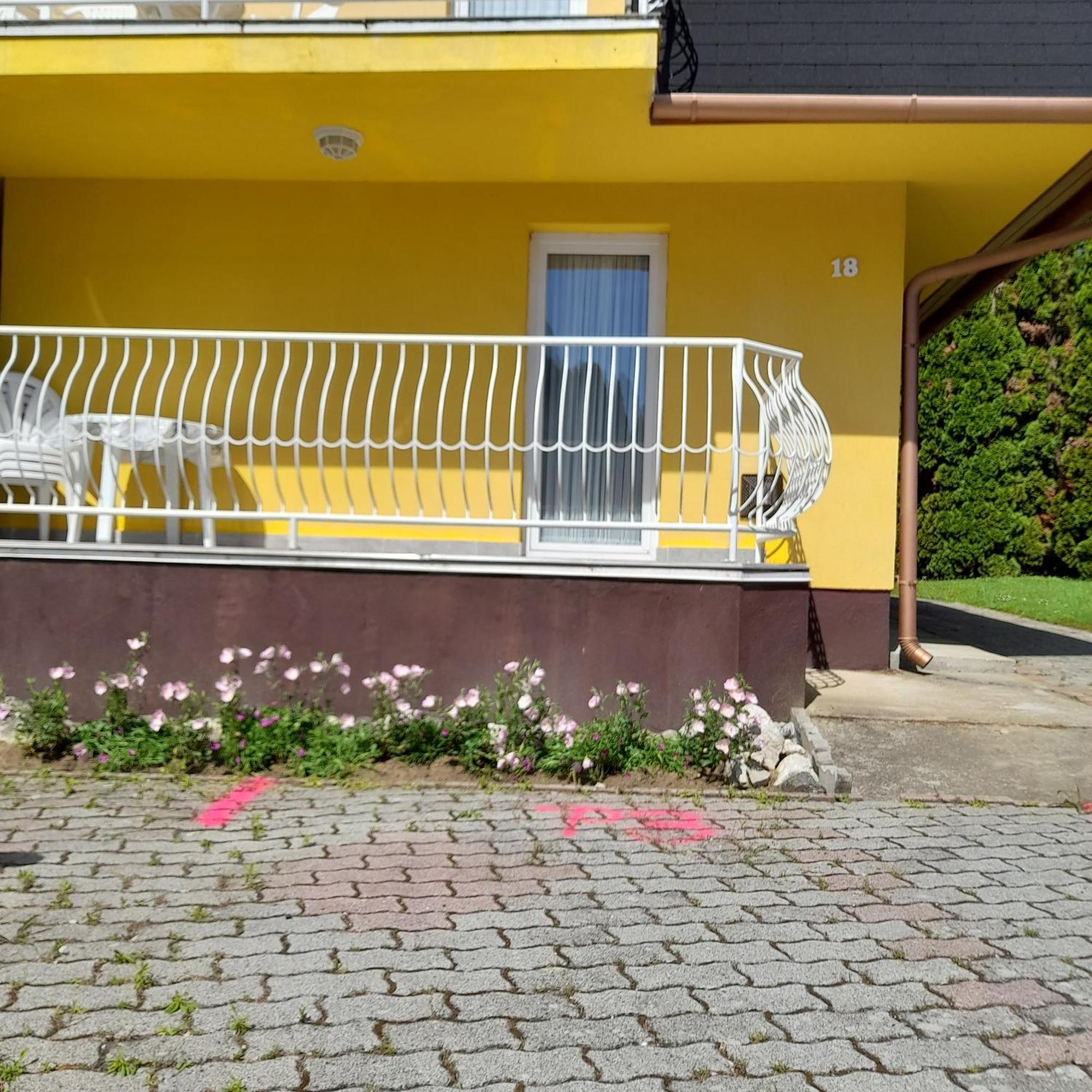 Berkenye Apartman Zalakaros Exterior foto